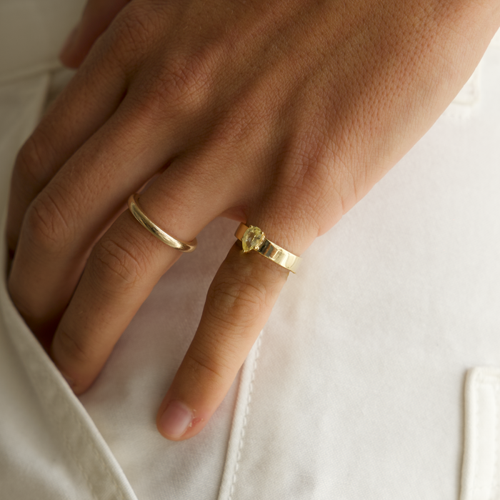 Pear Pinky Ring Marigold