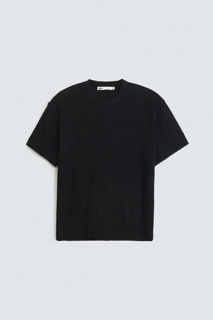 Black / S / SS-26
