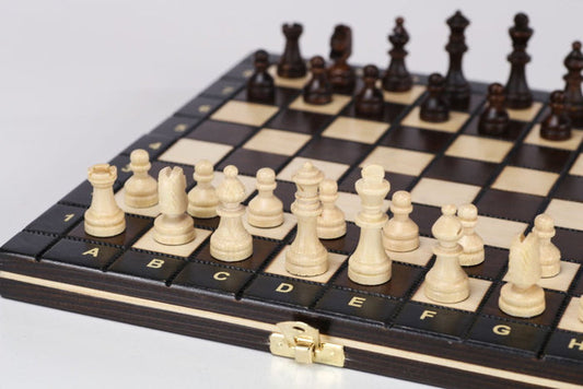 11" Birchwood Magnetic Chess Set - Chess Set - Chess-House