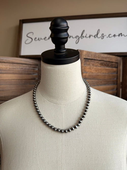 17-inch silver pearl bead necklace with round beaded links