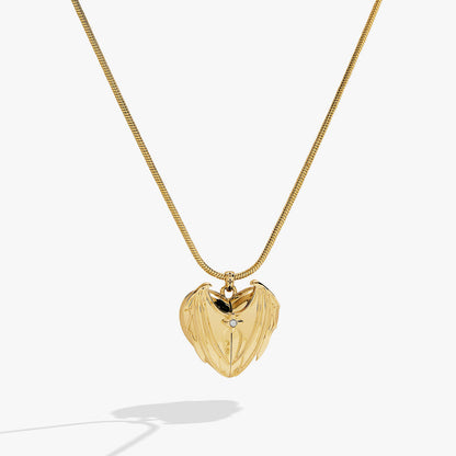 A Court of Thorns and Roses Velaris Heart Locket Necklace - Gold