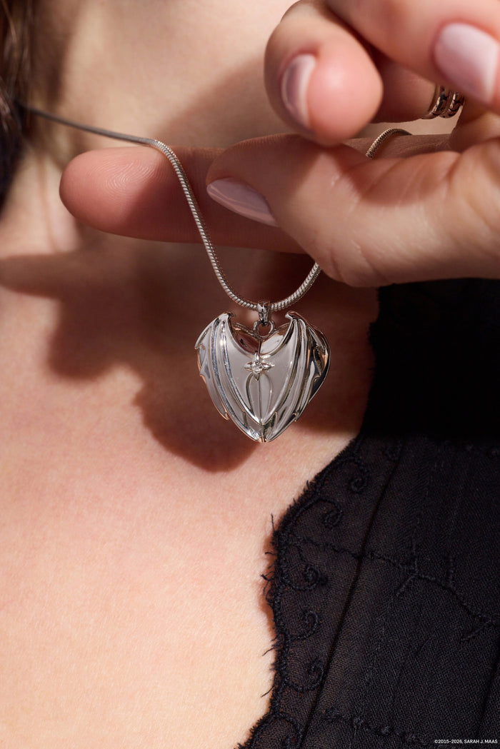 A Court of Thorns and Roses Velaris Heart Locket Necklace - Gold