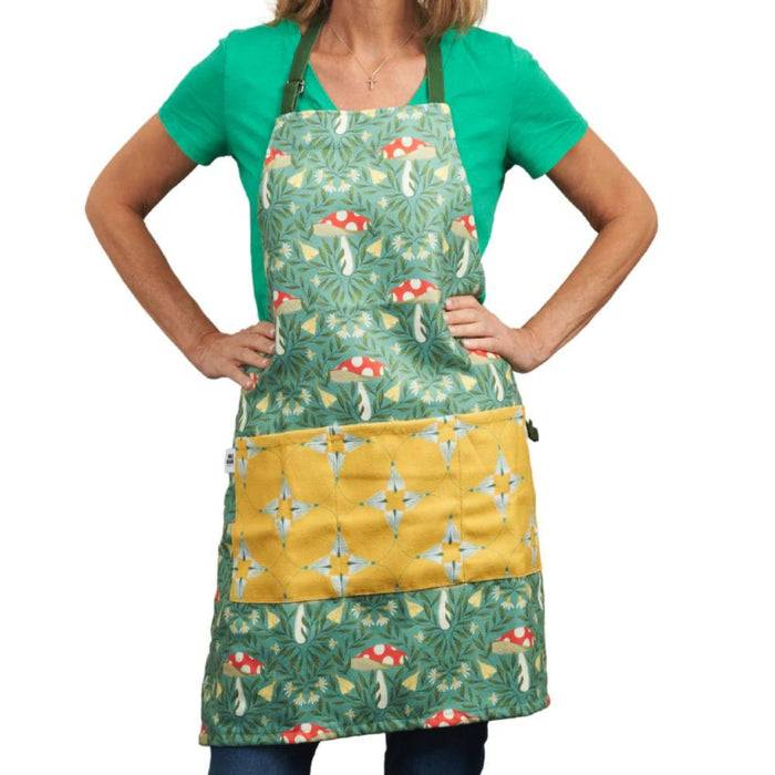 apron w/mushrooms