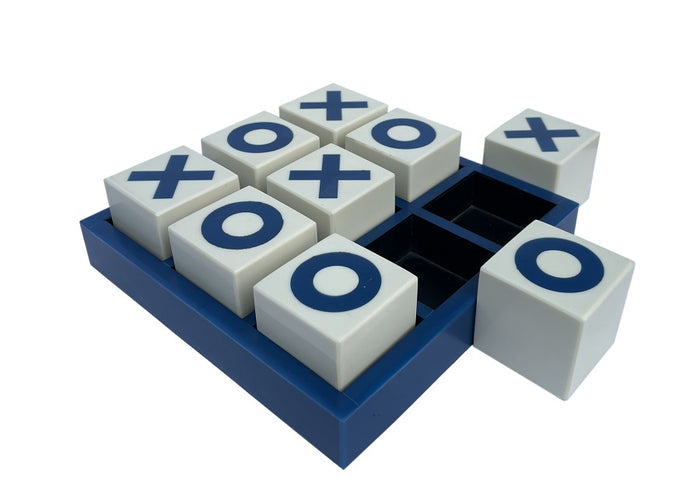 BLUE/CREAM RESIN TIC TAC TOE GAME