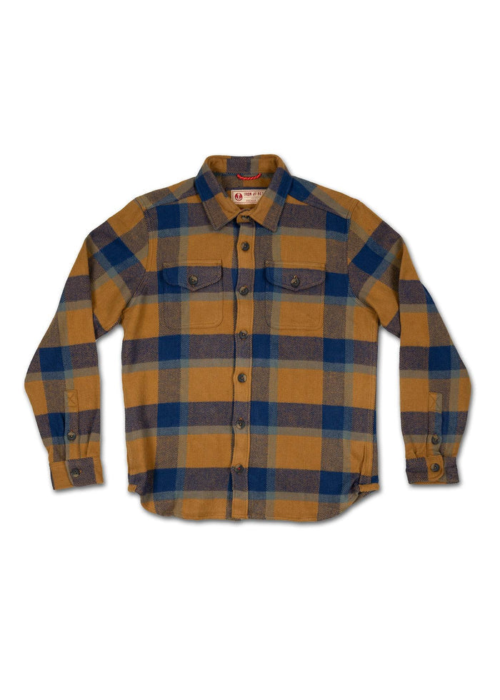 Conejo Shirt - Iron & Resin