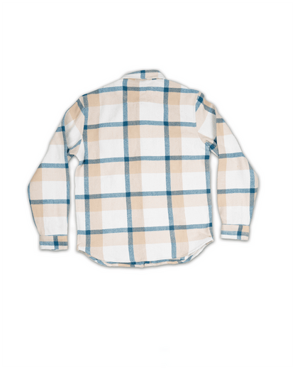 Conejo Shirt - Iron & Resin