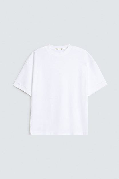 White / S / SS-26