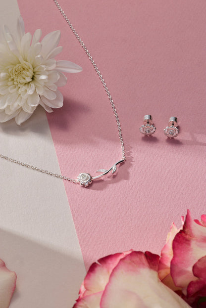 Daisy Inline Necklace