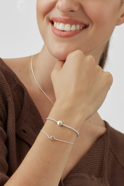 Double-Linked Flower Bracelet