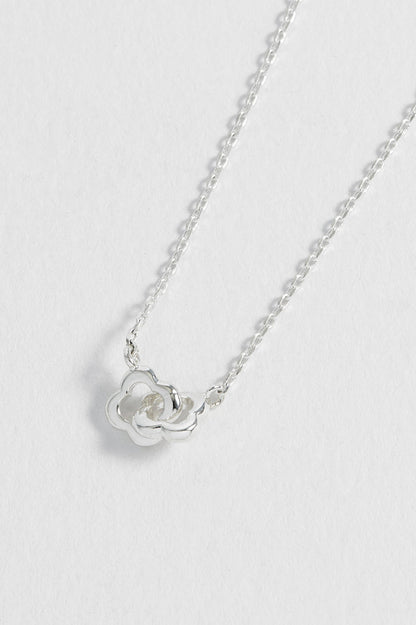 Double-Linked Flower Necklace