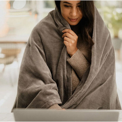 Dreamland Luxury Heated Large Fleece Throw Electric Blanket – view 3