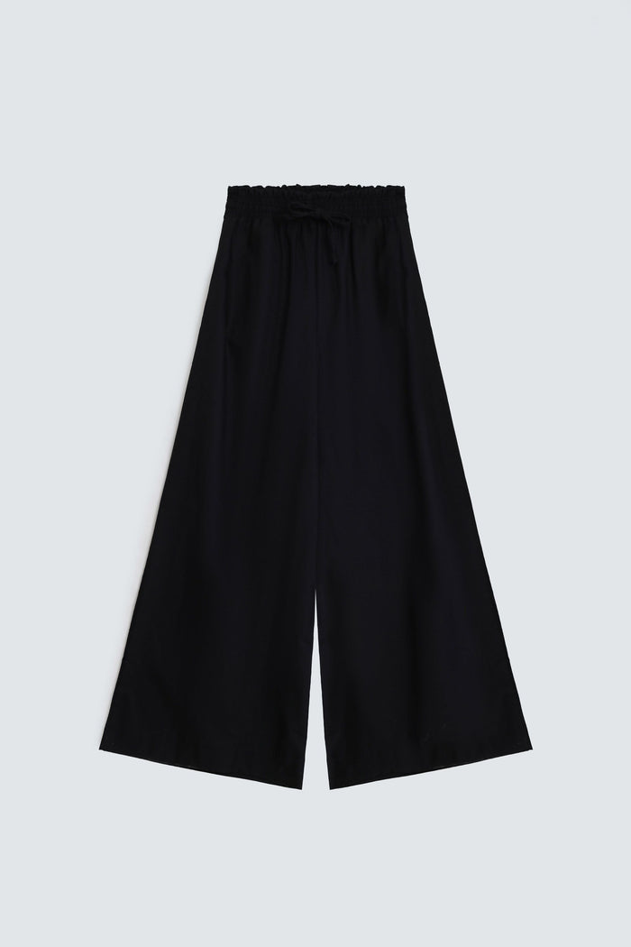 Black / XS / SS-26