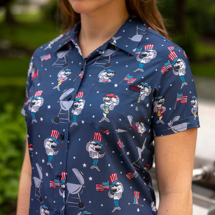 RSVLTS RSVLTS Women's Short Sleeve Shirt "Fins & Freedom" – Women's KUNUFLEX Short Sleeve Shirt