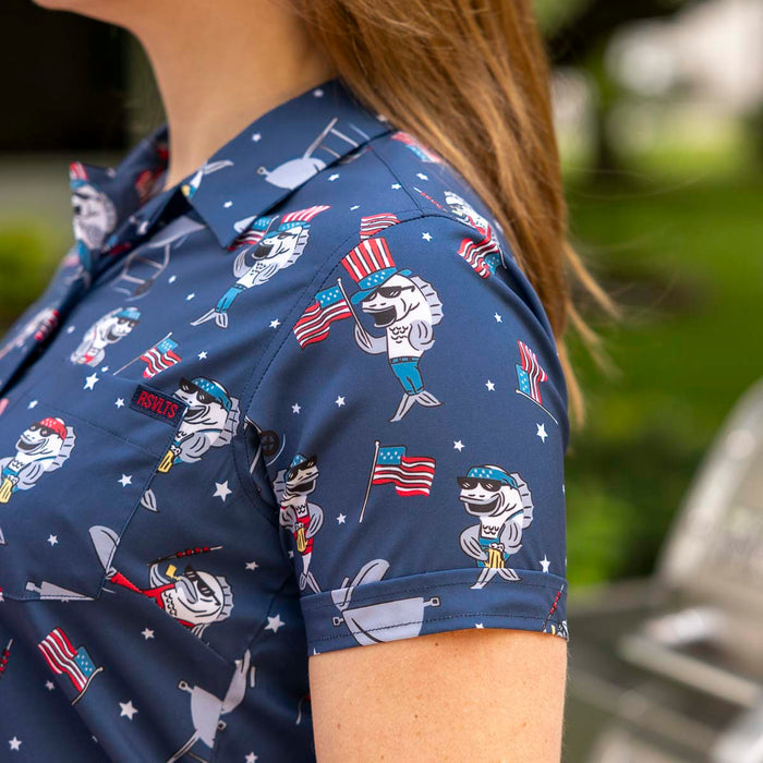 RSVLTS RSVLTS Women's Short Sleeve Shirt "Fins & Freedom" – Women's KUNUFLEX Short Sleeve Shirt