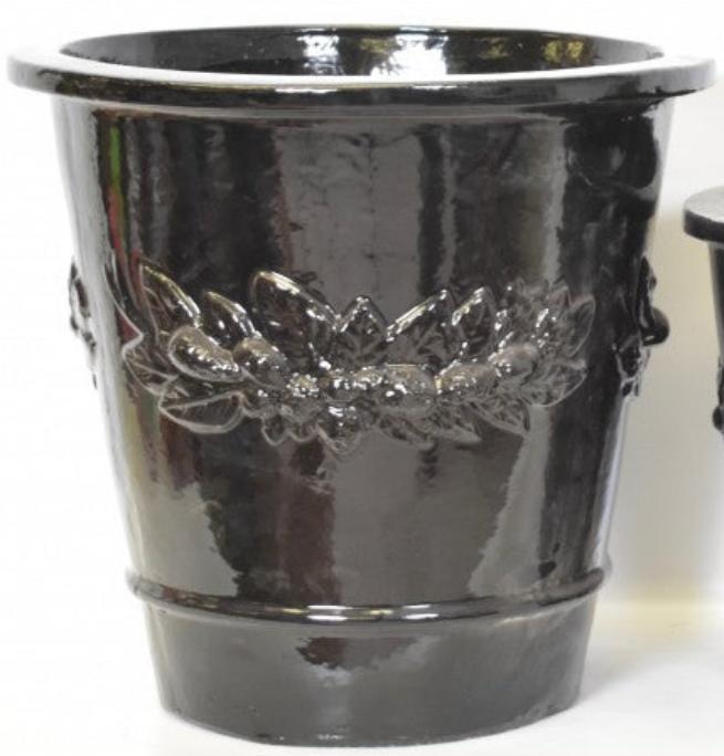 Garland Planter D50H50
