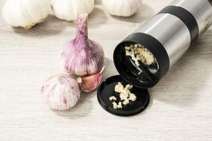 Garlic Cutter 2 Piece Set