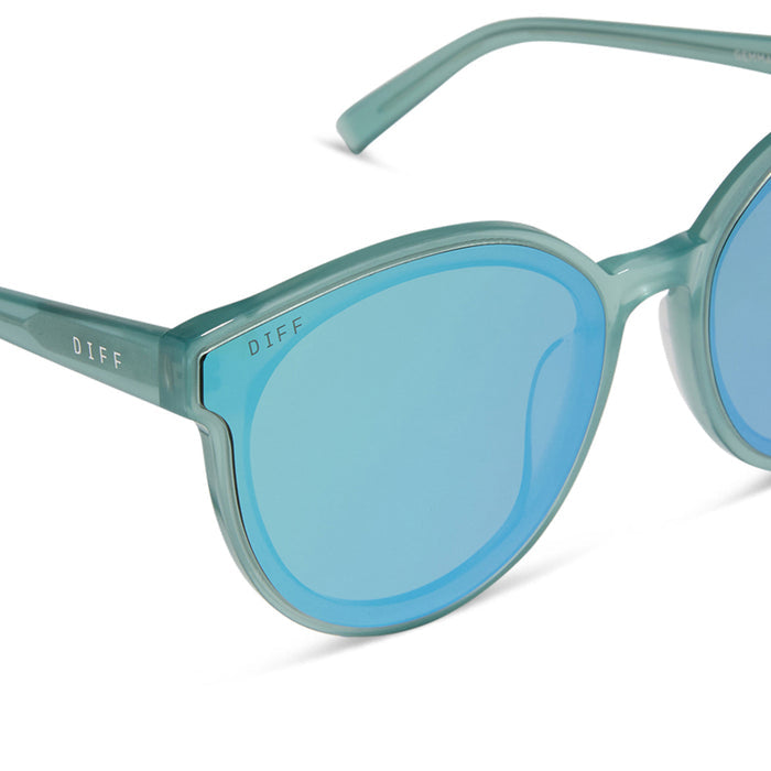 diff eyewear featuring the gemma round sunglasses with a aquatic awe teal frame and aquatic awe teal mirror lenses detailed view