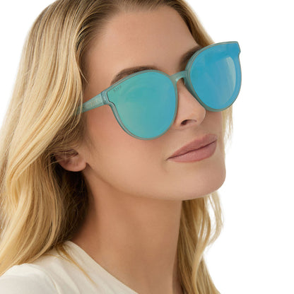 on model - female wearing diff eyewear featuring the gemma round sunglasses with a aquatic awe teal frame and aquatic awe teal mirror lenses angled view