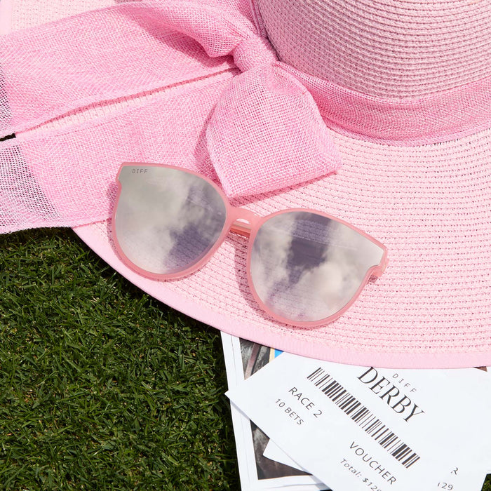 lifestyle - diff eyewear derby days featuring the gemma peach with cool matcha sunglasses