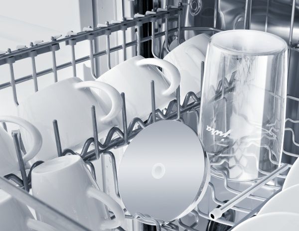 Glass Milk Container in dishwasher