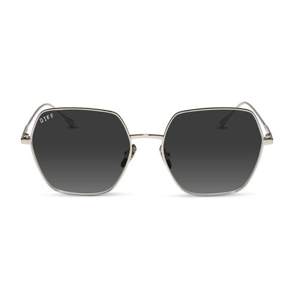 diff eyewear featuring the harlowe square prescription sunglasses with a silver frame front view