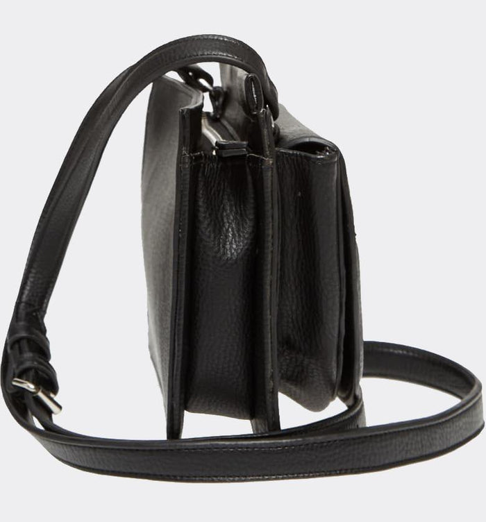 Jaxon Crossbody