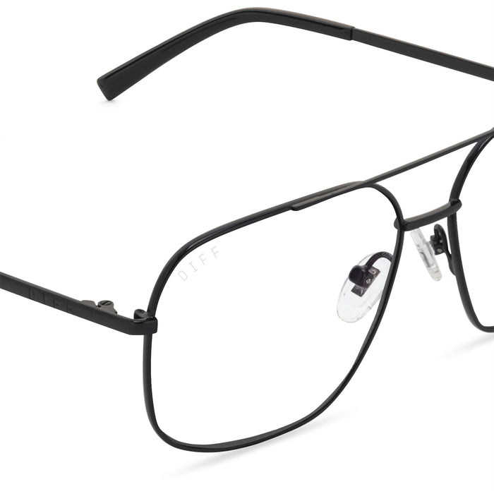 diff eyewear jonas aviators blue light technology glasses in a black frame detailed view