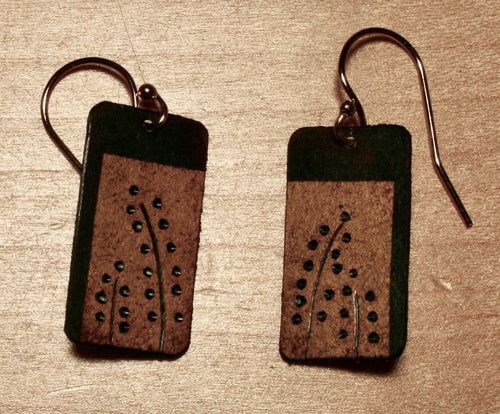 Kumboo 2 Dot Floral Earrings