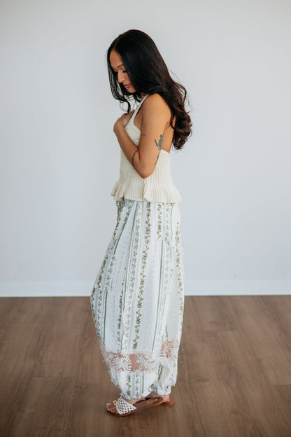 Lela Floral Pants