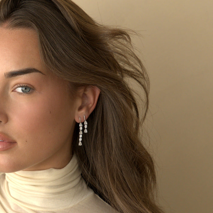 Linea Drip Earring