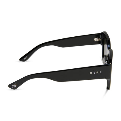 jessie james decker x diff eyewear featuring the loren square sunglasses with a black frame and grey lenses side view