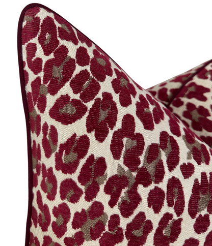 Margaux Spotted Pillow Cover in Mulberry
