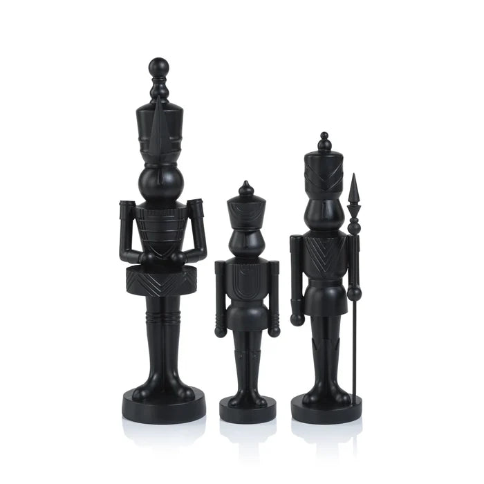 MEDIUM SOLDIER - MATTE BLACK