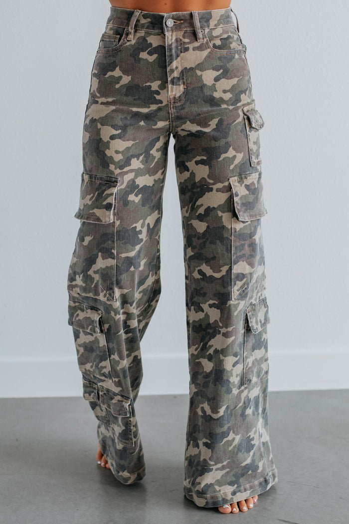 Nori Hidden Cargo Jeans