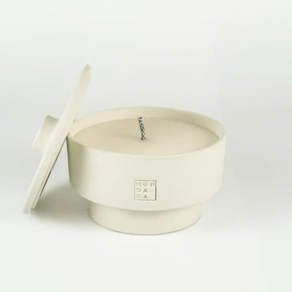 OUTDOOR: JUNE CANDLE TWO DOVER NEUTRAL+LID