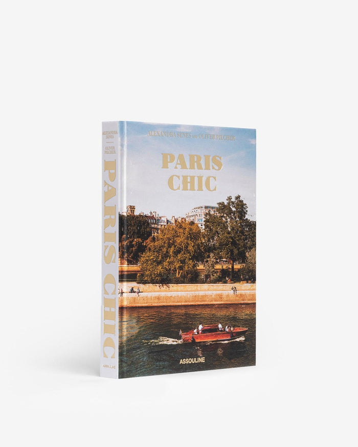 PARIS CHIC