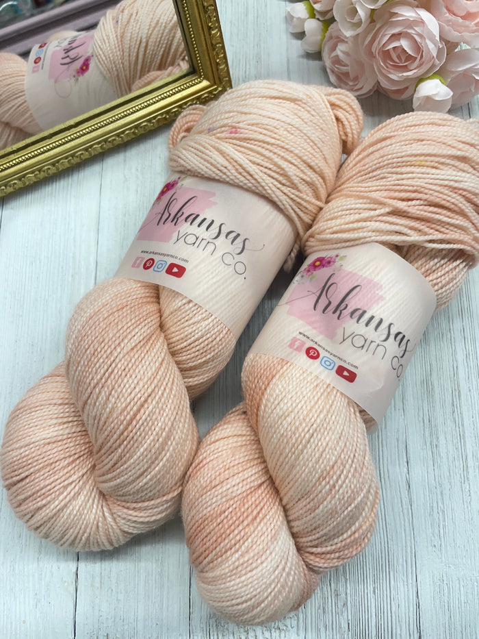 Peach Fuzz: Yummy High Twist