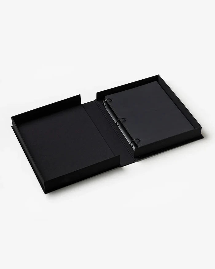 PHOTO ALBUM - MOMENT THAT MATTERS THE MOST, BLACK