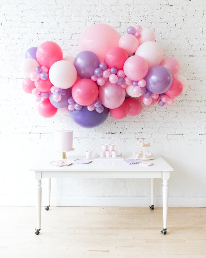 Princess-balloon-backdrop-garland-install