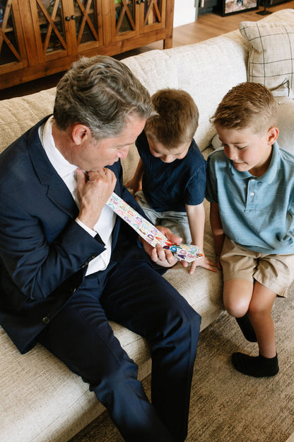 Rad GRAND Dad Coloring Tie
