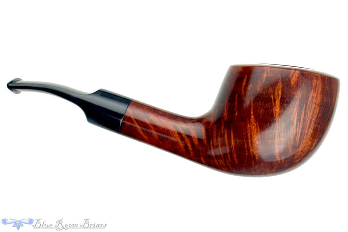 Blue Room Briars is proud to present this RC Sands Pipe Bent Pot Dublin