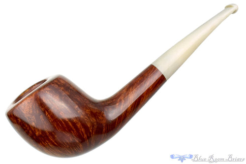Blue Room Briars is proud to present this RC Sands Pipe Smooth Tulip