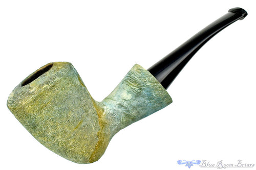 Blue Room Briars is proud to present this Ron Smith Pipe "Trevor" Dublin with Driftwood Finish