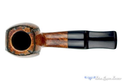 Blue Room Briars is proud to present this Ron Smith Pipe "Edwin" Partial Carved Blowfish Sitter
