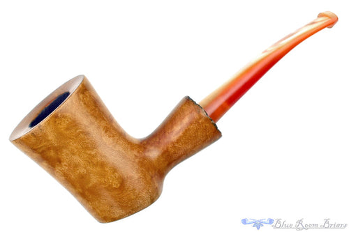 Blue Room Briars is proud to present this Ron Smith Pipe "Tony" Poker with Plateau