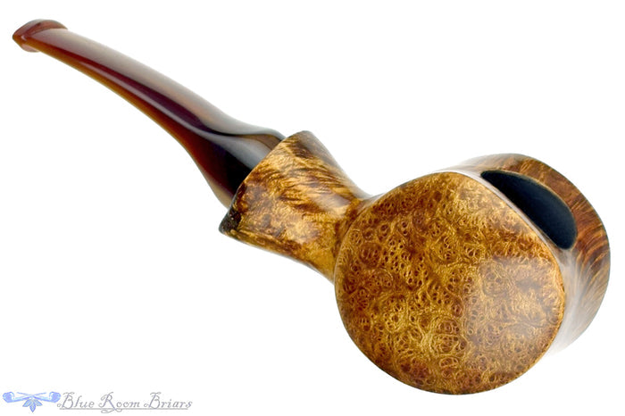 Blue Room Briars is proud to present this Ron Smith Pipes "Phil" Blowfish