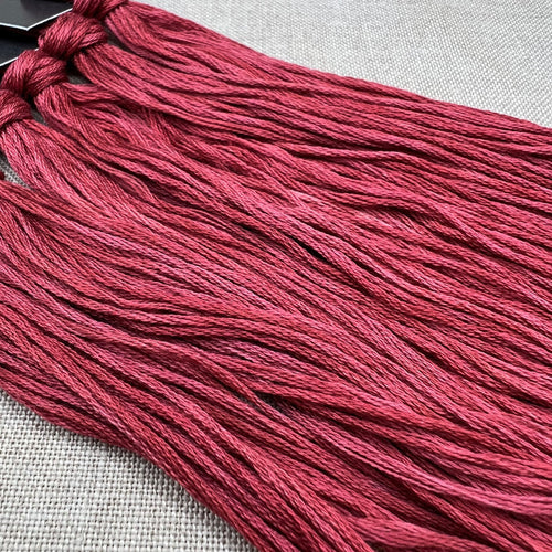 Roxy Floss Collection 8yd Raspberry Purée
