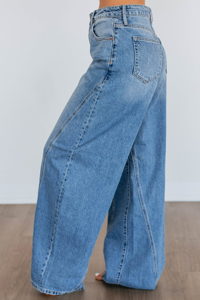 Sammie Hidden Jeans - Medium Wash