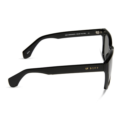 diff eyewear sean square sunglasses with a black frame and grey mirrored lenses side view