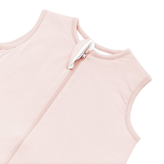 Zipper garage on Kyte Baby Sleep Bag Walker in Blush 0.5